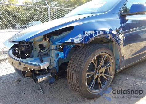 2024 Tesla Model Y Long Range Dual Motor All-Wheel Drive/Rwd from USA, damaged, VIN 7SAYGDED6RF133719